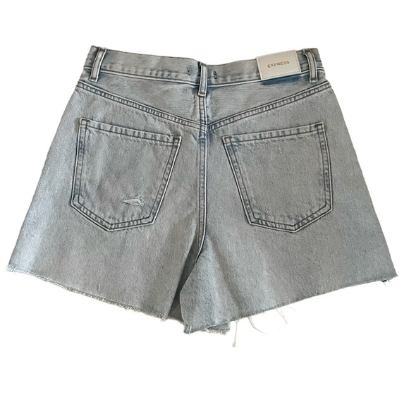 Express Light Jean Denim Super High Rise Distressed Cotton Mom Shorts Women’s 2 - Picture 3 of 13